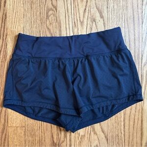 Women’s Lululemon Final Lap Shorts Navy Blue 6 lined